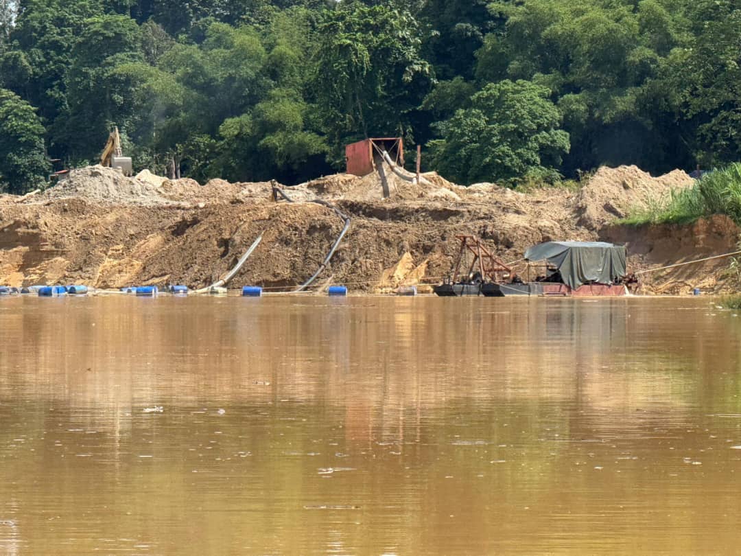 Penguatkuasaan Dan Pemantauan Perlombongan Pasir Di Sg. Kelantan